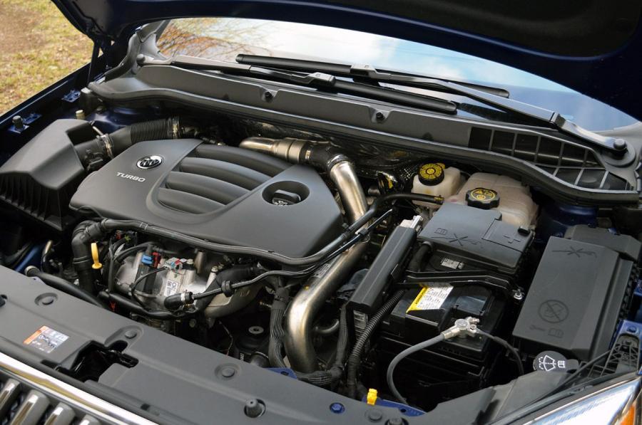  Buick Verano Turbo 2013 года  (фото 26 из 128)
